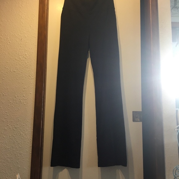 ATHLETA Straight Leg Pant. Size Small/Tall. Designed in San Francisco. - Picture 4 of 5